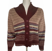 Load image into Gallery viewer, Vintage Button Up Printed Cardigan
