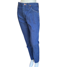 Load image into Gallery viewer, Vintage 90&#39;s Wrangler Dark Wash High Rise Straight Leg Jeans | Size: 9 x 30
